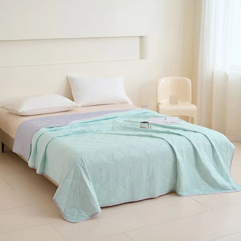 Cooling Blanket for Hot Sleepers & Lightweight