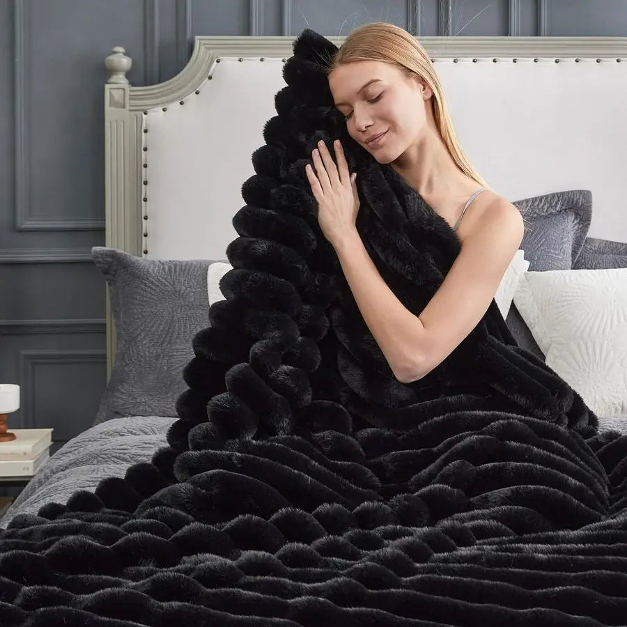 Faux Fur Throw Blanket for Couch