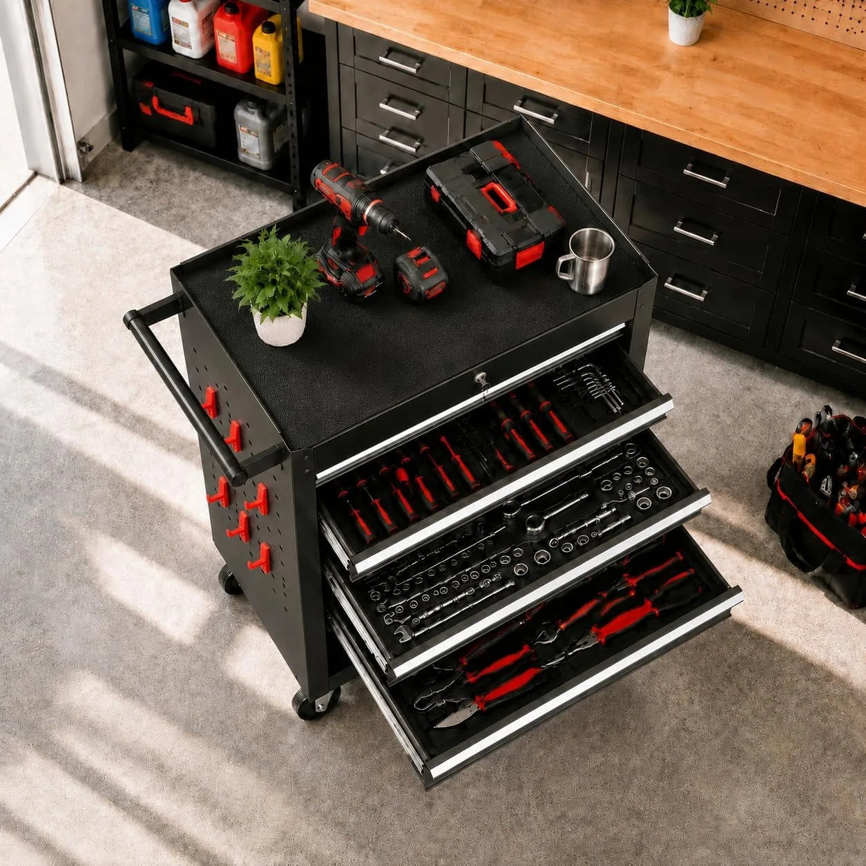 6 Drawer Rolling Tool Chest with Locking Wheels