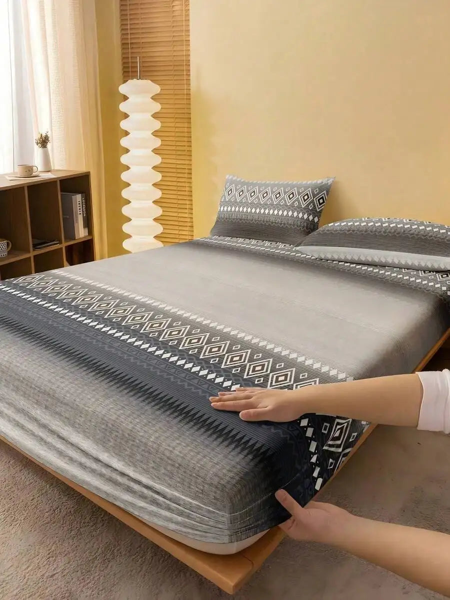 Geometric Pattern Fitted Sheet with Deep Pocket